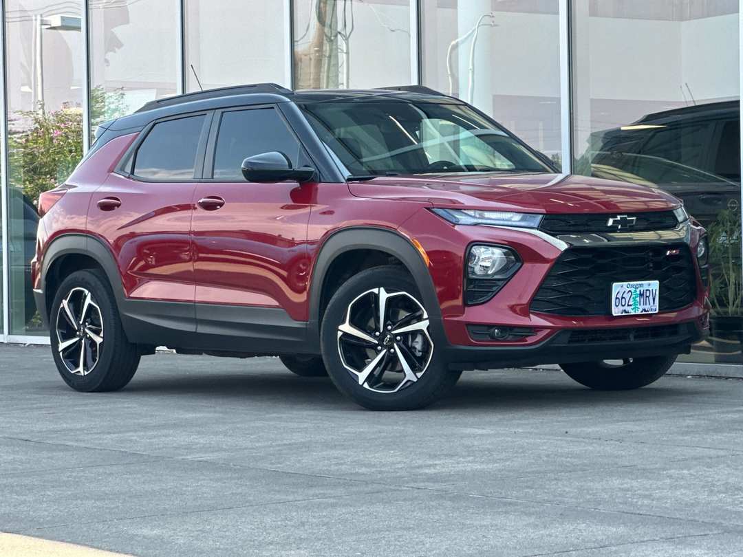 2021 Chevrolet Trailblazer RS - Image 2