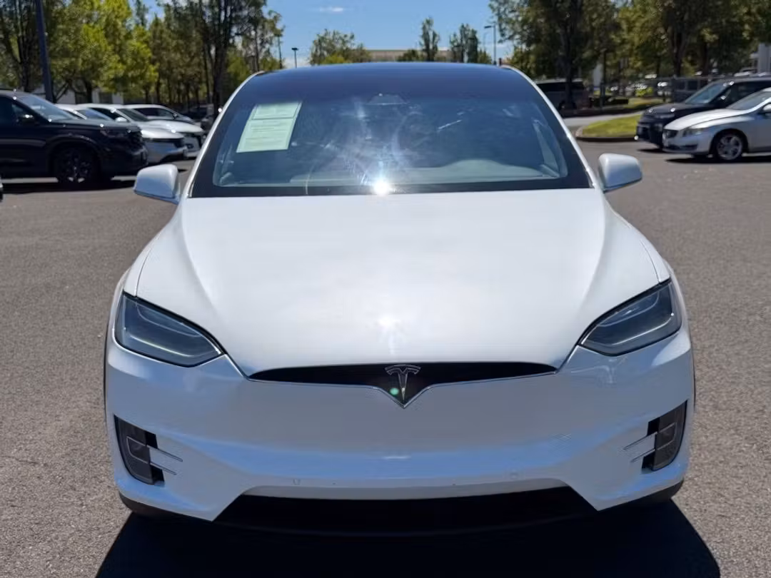 2019 Tesla Model X Long Range - Image 3
