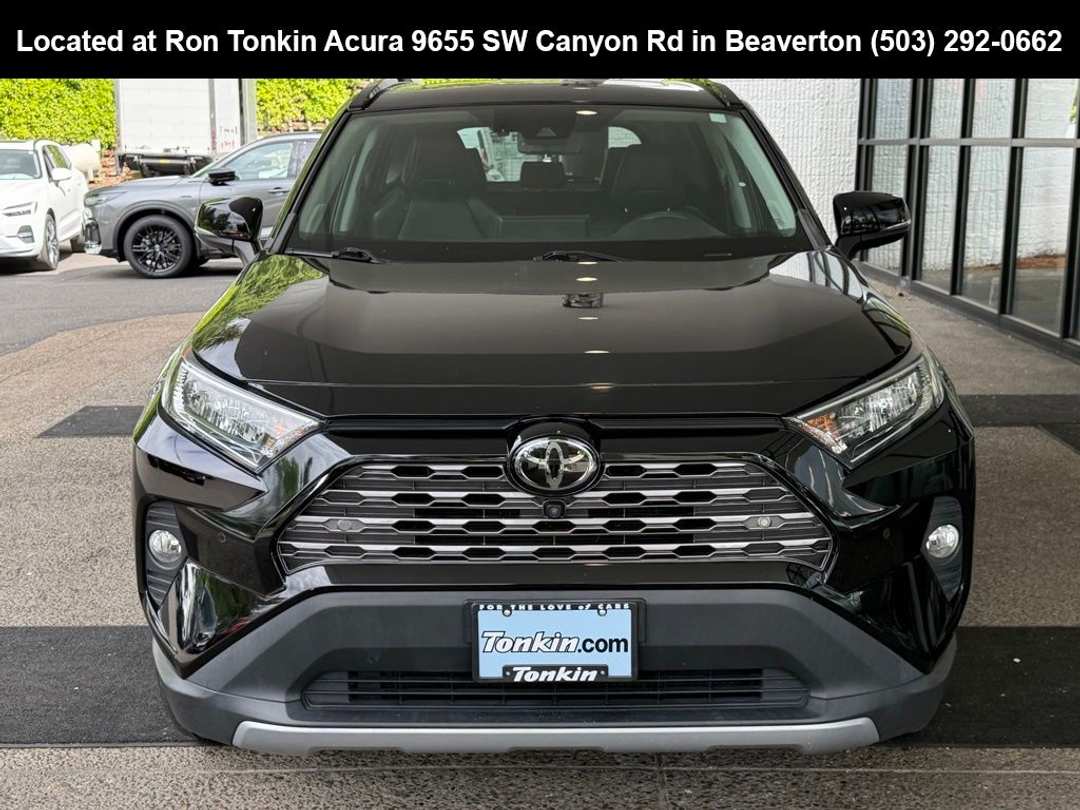 2019 Toyota Rav4 Limited - Image 3