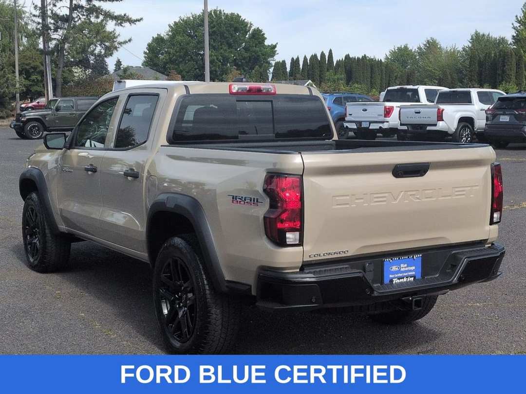 2023 Chevrolet Colorado Trail Boss - Image 3