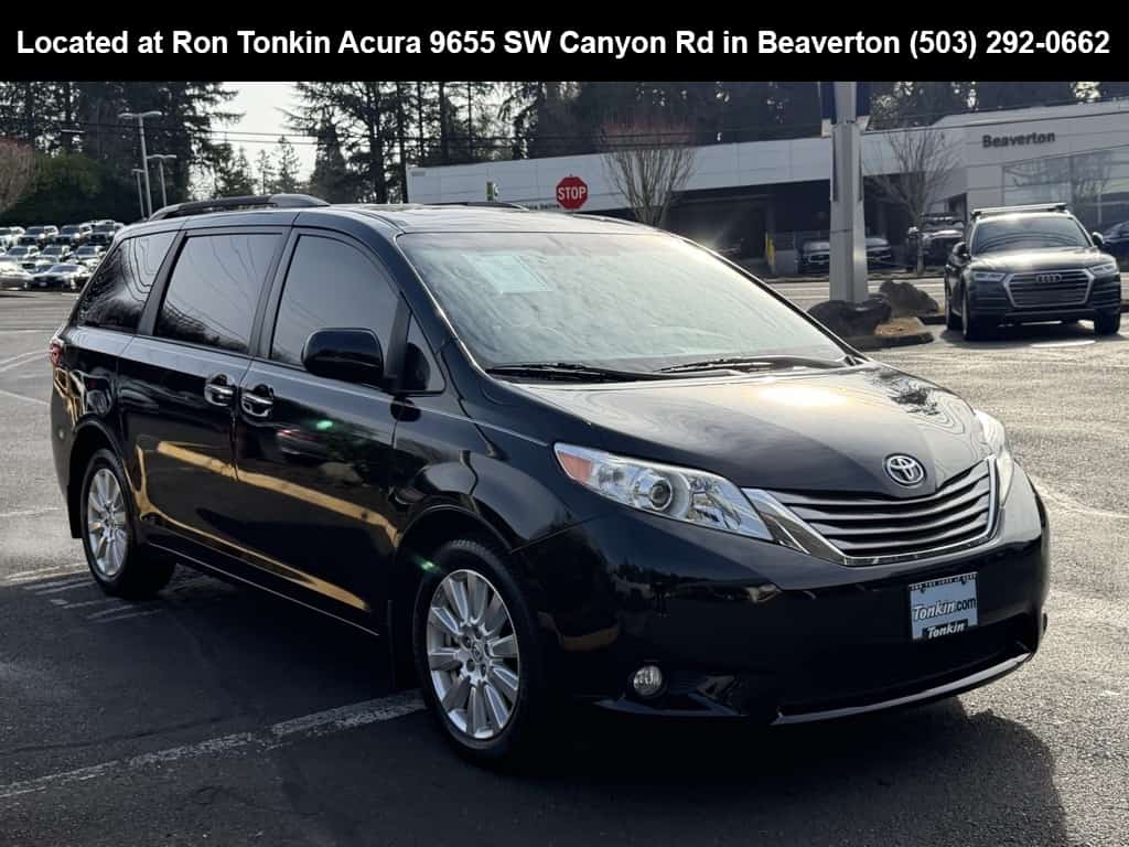 2017 Toyota Sienna XLE