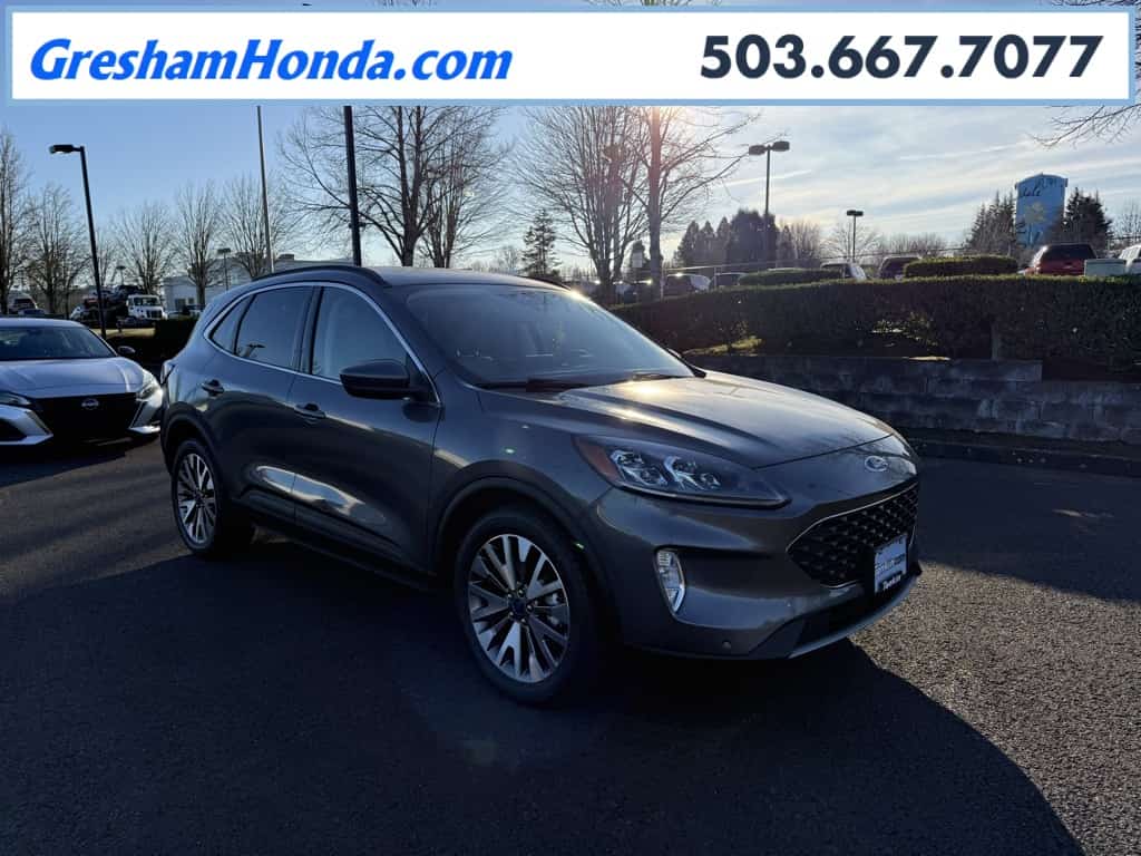 2022 Ford Escape Titanium