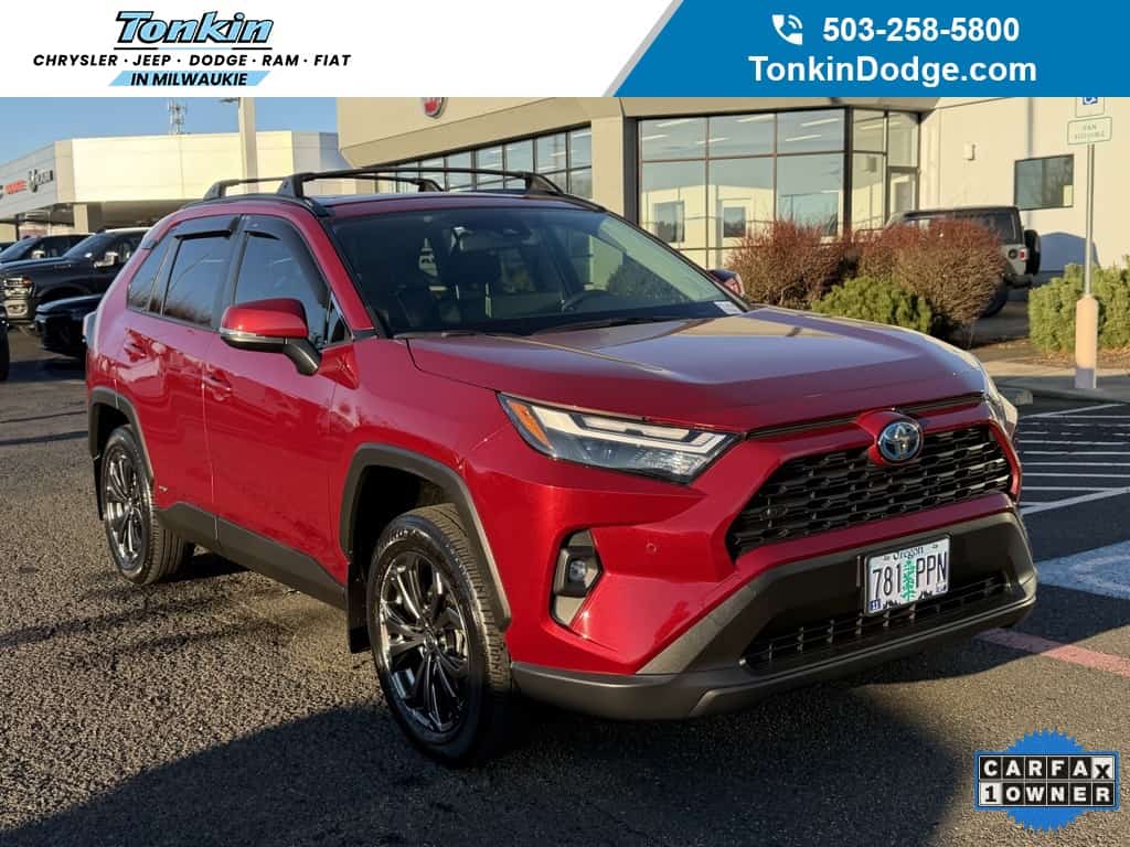 2024 Toyota Rav4 XLE Premium