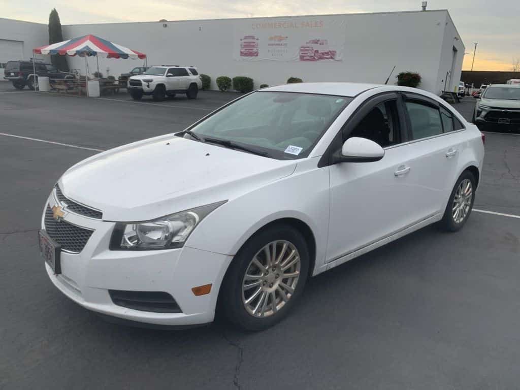 2013 Chevrolet Cruze ECO - Image 1