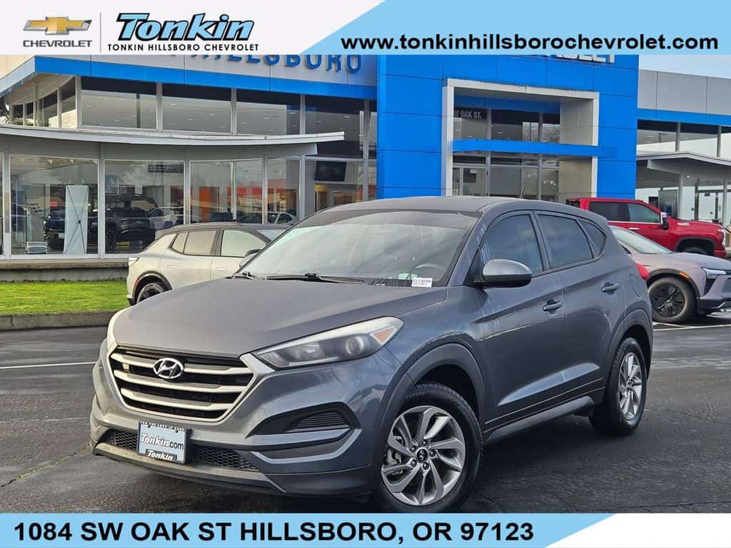 2017 Hyundai Tucson SE - Image 1